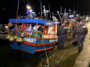 Pescador perdió la vida tras caer al mar