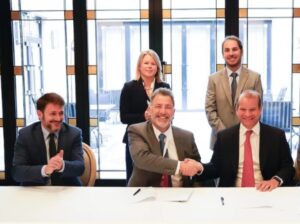 ENAP y HIF global firman acuerdo que permitirá acelerar el desarrollo de los e-Combustibles en Magallanes