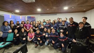 Bomberos se capacitan en prevención del cáncer de mama