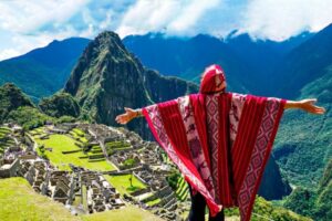 Chile es el que más turismo aporta a Perú