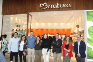 Natura presenta una nueva experiencia con la apertura de su tienda insignia