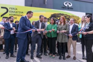 Con atractiva muestra se inició ayer la  2a Feria Educativa del Hidrógeno Verde