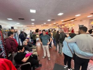 Locura por compra de corderos a última hora en Punta Arenas
