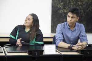 Estudiantes de la UMAG ganan becas  Santander para estudiar en España