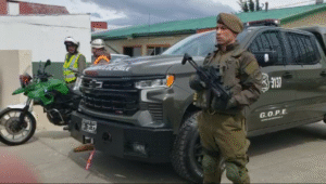 Inauguraron calabozos y entregaron  nuevos vehículos para Carabineros