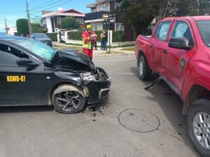 Turistas franceses protagonizaron choque en sector sur de Punta Arenas