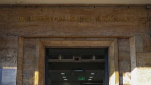 PDI realizó diligencias en Bienes Nacionales por fallida compra de casa del exPresidente Allende