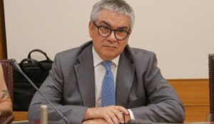 Marcel asegura que reforma beneficiará de inmediato a 2,8 millones de pensionados