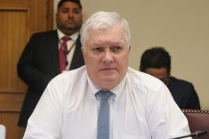 Senador Kusanovic reafirmó que  no será “cómplice de esta barbaridad”