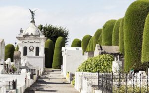 Cementerio Sara Braun garantiza disponibilidad