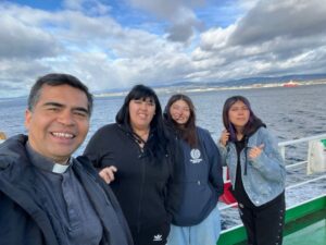 Misioneros de la Esperanza parten rumbo a Tierra del Fuego
