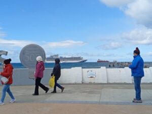 Punta Arenas en domingo: bella, limpia pero casi todo cerrado lamentan turistas