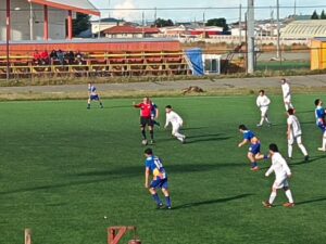 Sokol goleó 8-0 a Scout y sigue puntero en el fútbol de la Asociación Punta Arenas