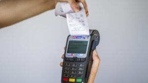 Exige impresión de boletas a comercio y más de 600 mil máquinas quedarían obsoletas