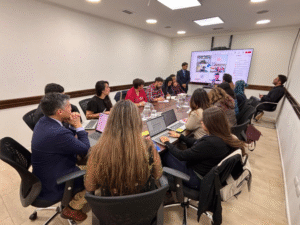Profesores y autoridades debatieron sueldos y trato laboral