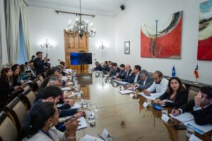 Ministro Elizalde define metas claves en jornada con delegados presidenciales