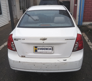 Fueron a renovar los papeles de un auto encargado por robo