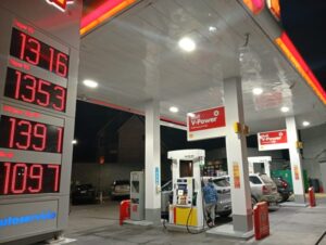 Gasolina 93 bajó a $1.316 el litro ayer en Punta Arenas