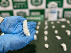 Detienen a colombiano que viajaba a Williams transportando cocaína
