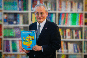 Mineduc lanzó libro “Sumo primero” para 6° básico