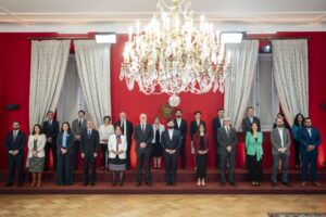 Boric reestructuró el comité político garantizando lugar al PC y al PPD