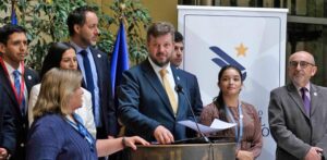 Republicanos, libertarios y socialcristianos logran pacto