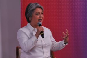 División en el oficialismo tras proclamación de ministra Jara