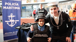 Historia, tradición y orgullo naval:  exitosa muestra de la Armada en el mall