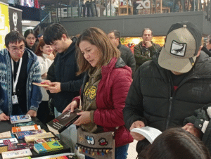 Más de 2 mil libros fueron entregados  en actividad de incentivo a la lectura