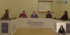 Concejales de Punta Arenas analizan informe de la Contraloría sobre salida del país de funcionarios con licencia médica