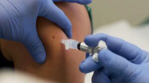 Jóvenes del centro de cumplimiento recibieron vacuna antiinfluenza