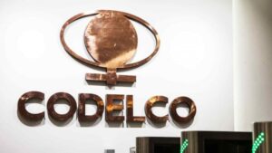 Codelco ya despidió a 21 trabajadores por licencias