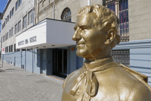 Padre denunció al Instituto Don Bosco por constante hostigamiento a escolar
