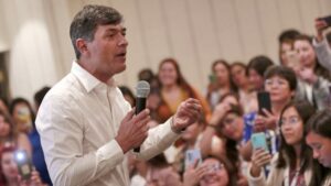 PDG oficializa candidatura presidencial de Franco Parisi