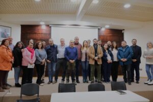 Equipo directivo del Hospital Augusto Essmann Burgos dieron a conocer  al CORE sus principales demandas