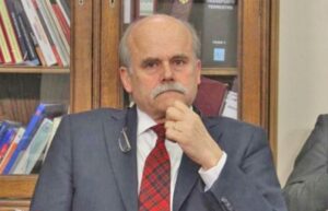 Diputado Matheson acusa al gobierno de afectar el desarrollo de ENAP en la región