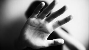 Pena en libertad para sujeto que abusó de la hermana de su amigo