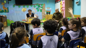 Carabineros realizó jornada de prevención en Colegio Adventista