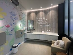 Zonaustral presenta la primera Sala de Lactancia