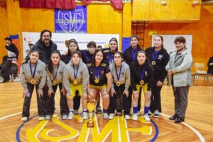 A todo gol se vivió la Copa de Futsal Juan Pablo II del Liceo Salesiano Monseñor Fagnano