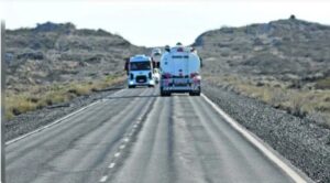 Confederación Nacional de Transporte de Carga cuestiona cobro de peaje en la Ruta 40 propuesto por gobernador de Chubut