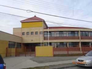 Nueve funcionarios de la Escuela Patagonia presentaron síntomas tras emergencia