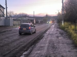Vecinos del sector Manuel Aguilar exigen pavimentación definitiva: denuncian abandono y soluciones parche