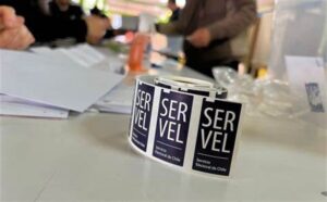 Servel recortó financiamiento a 14 partidos
