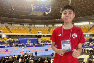 El karateca magallánico Benjamín Sotomayor ya se encuentra en Recife, Brasil