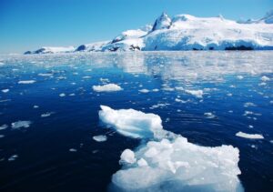 Experto asegura que “pérdida de hielo marino alrededor del continente antártico es un hecho”