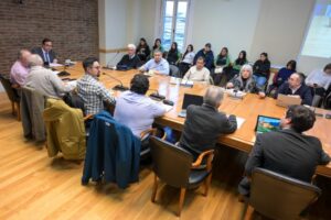 CORE aprueba casi mil millones de pesos  para renovar equipos de salud en Hospital Clínico