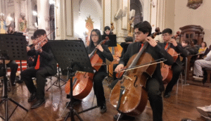 Emotiva presentación de la Orquesta Sinfónica Juvenil Regional de FOJI