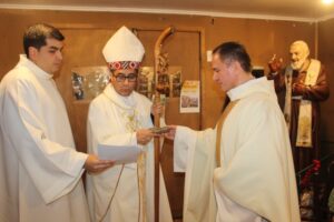 Parroquia San Pío de Pietrelcina recibió con alegría a su nuevo párroco