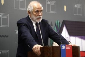Gobierno denunció amenazas contra la integridad física del ministro Montes